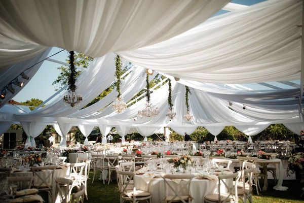 How to Choose the Best Party Tent for Your Summer Event